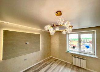 Продается 2-ком. квартира, 57.5 м2, Тамбов, Кавказская улица, 1Б