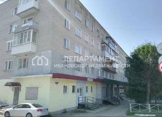 Продается 1-ком. квартира, 30.4 м2, Фурманов, улица Возрождения, 30