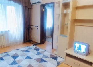 Сдаю в аренду двухкомнатную квартиру, 43 м2, Подольск, улица Маштакова, 9