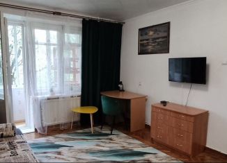 Сдам в аренду 1-комнатную квартиру, 31.7 м2, Санкт-Петербург, проспект Тореза, 78