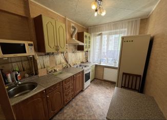 Продам 2-комнатную квартиру, 64 м2, Республика Башкортостан, улица Баязита Бикбая, 19