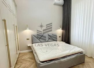 Сдам в аренду 3-комнатную квартиру, 76.8 м2, Татарстан, улица Зур Урам, 1Кк4