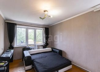 Продам однокомнатную квартиру, 30.7 м2, Тюмень, улица Республики, 190А