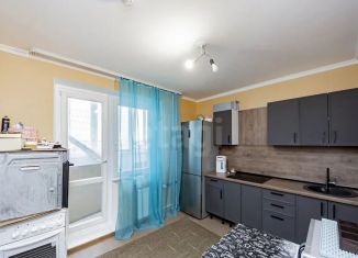 Продам 2-комнатную квартиру, 41 м2, Тюмень, улица Александра Митинского, 4