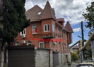 Продаю дом, 228 м2, посёлок городского типа Гаспра, Школьная улица, 17