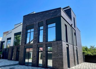 Продам дом, 240 м2, Воронеж, улица Героев Революции, 114/1