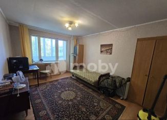 Продам 1-ком. квартиру, 35 м2, Калининград, улица Подполковника Емельянова, 88А
