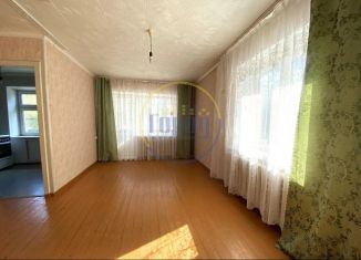 Продается 1-ком. квартира, 30.3 м2, Копейск, проспект Победы, 7