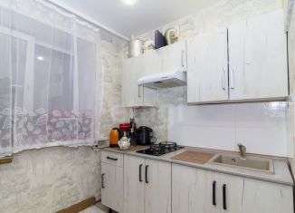 Продам 2-ком. квартиру, 43.5 м2, Тюмень, Волгоградская улица, 113