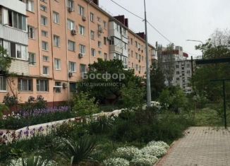 Продажа 3-ком. квартиры, 65.5 м2, Феодосия, переулок Танкистов, 3