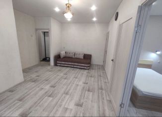 Сдаю в аренду двухкомнатную квартиру, 45 м2, Республика Башкортостан, проспект Октября, 122