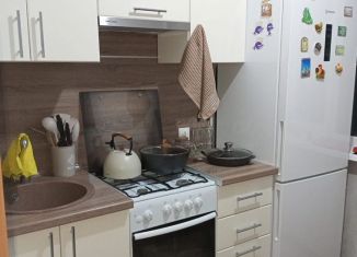 Сдам 2-ком. квартиру, 46 м2, Салават, улица Губкина, 12