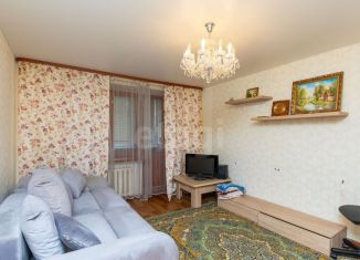 Продается двухкомнатная квартира, 51 м2, Тюмень, улица Ватутина, 18