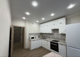 Сдаю 2-ком. квартиру, 57 м2, Республика Башкортостан, улица Лесотехникума, 21