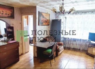 Продам 2-ком. квартиру, 41.5 м2, Орловская область, Медицинская улица, 14