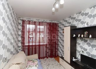 Продажа 3-комнатной квартиры, 57.9 м2, Тюмень, улица Белинского, 4