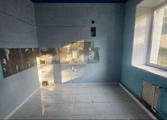 3-комнатная квартира на продажу, 79.7 м2, Райчихинск, улица Победы, 17