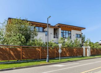 Дом на продажу, 590 м2, деревня Поздняково