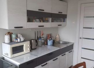 Продам 2-ком. квартиру, 51.2 м2, Чита, улица Токмакова, 16