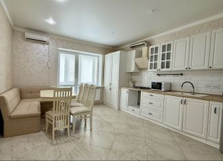 Продаю 2-комнатную квартиру, 87 м2, Таганрог, улица Победы, 97, ЖК Андреевский