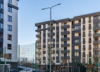 Продам 3-комнатную квартиру, 95 м2, Калининград, 3-я Большая Окружная улица, 243