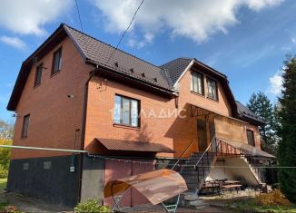 Продается дом, 208 м2, Гатчина, улица Беляева, 10Б