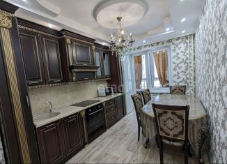 Продажа 1-ком. квартиры, 37.3 м2, Тюмень, улица Василия Подшибякина, 17к1