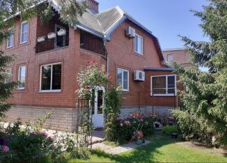 Продажа дома, 208 м2, Волгодонск, Сиреневый бульвар