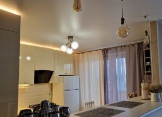 Продажа 2-комнатной квартиры, 52 м2, Смоленск, улица Куриленко, 13А