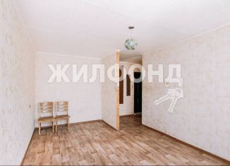 Продается 1-ком. квартира, 28.5 м2, Новосибирск, Курганская улица, 26, метро Площадь Маркса