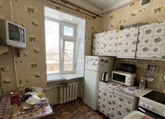 Продажа 2-комнатной квартиры, 55 м2, Елизово, улица Связи, 19