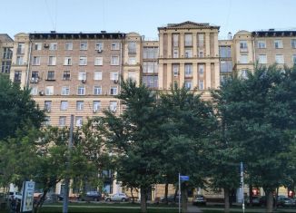 Продается двухкомнатная квартира, 53 м2, Москва, метро Шаболовская, Люсиновская улица, 53