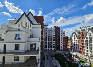 Продам 1-ком. квартиру, 72.2 м2, Калининград