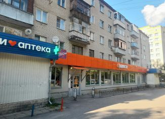 Сдаю в аренду торговую площадь, 9 м2, Королёв, Фабричная улица, 1