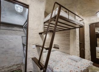 Сдается в аренду 1-комнатная квартира, 20 м2, Тверь, улица Благоева, 65