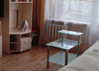 Аренда 2-ком. квартиры, 42 м2, Череповец, Московский проспект, 36