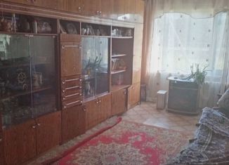 2-комнатная квартира на продажу, 44 м2, село Засурское, Городская улица