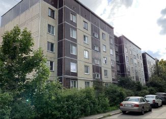 1-комнатная квартира на продажу, 40 м2, Гатчина, улица Генерала Сандалова, 1