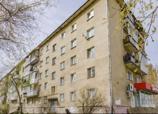 Продажа 3-комнатной квартиры, 62.2 м2, Екатеринбург, Кишинёвская улица, 54, Кишинёвская улица