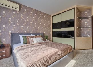 Сдается в аренду 2-комнатная квартира, 65 м2, Краснодар, Восточно-Кругликовская улица, 22