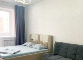 Сдаю двухкомнатную квартиру, 50 м2, Екатеринбург, улица Кузнецова, 21