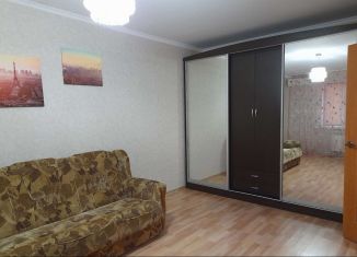 Сдам в аренду однокомнатную квартиру, 42 м2, Белгородская область, улица Есенина, 32
